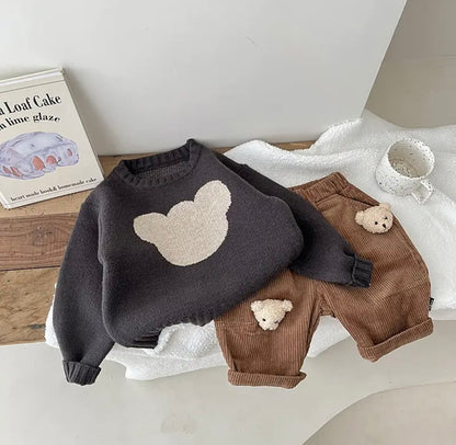 Bear motif cotton sweater